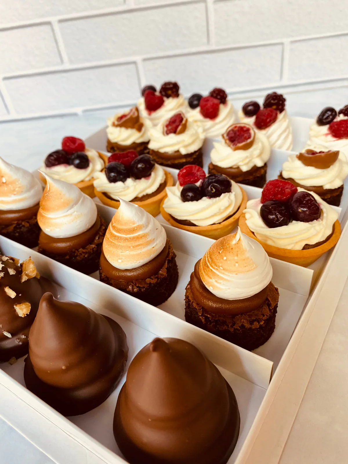 Petit Four